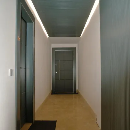 Labicum Xxii - Modern Near The Colosseum Apartament